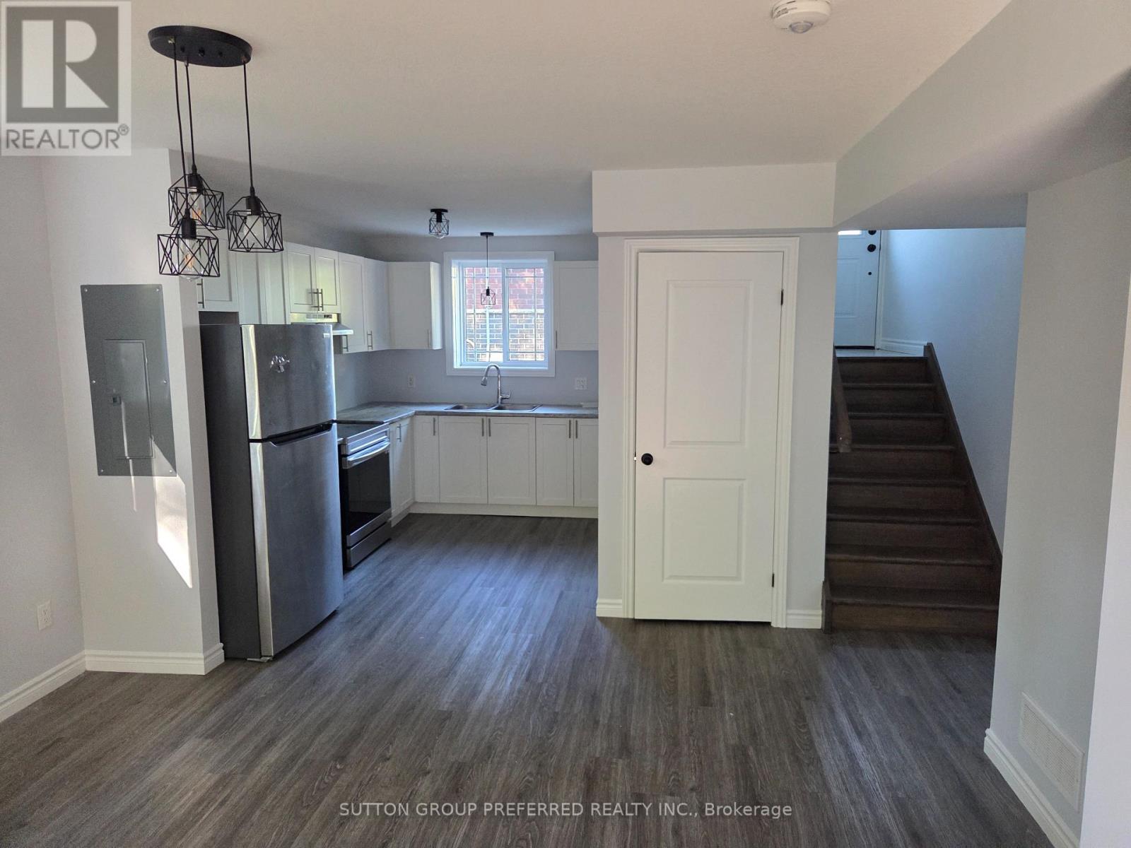 3 - 34 Bain Street, Woodstock, Ontario  N4S 5X8 - Photo 7 - X12360039