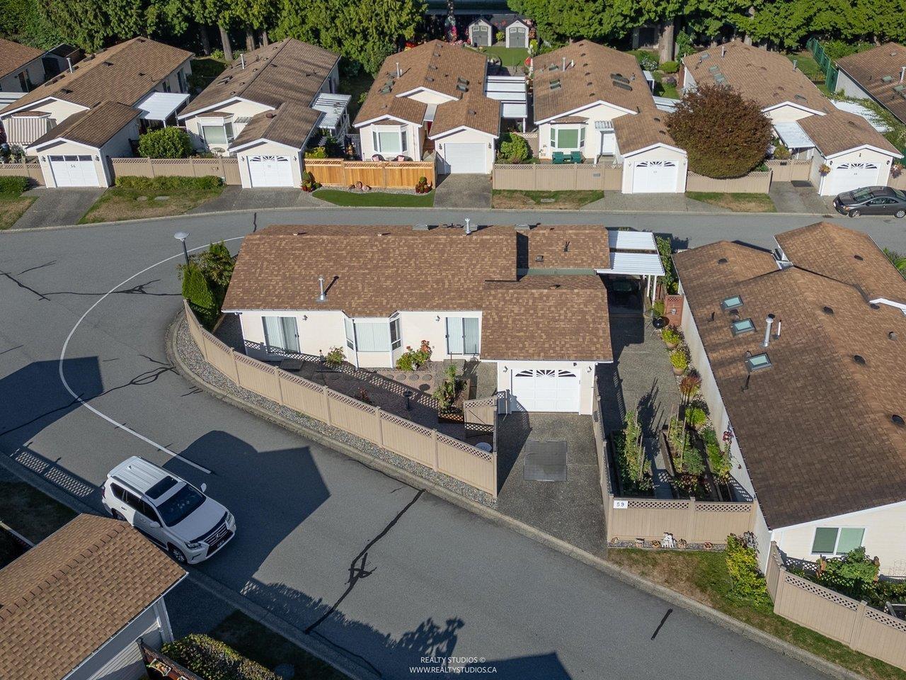 59 1400 164 Street, Surrey, British Columbia  V4A 8V7 - Photo 1 - R3039739