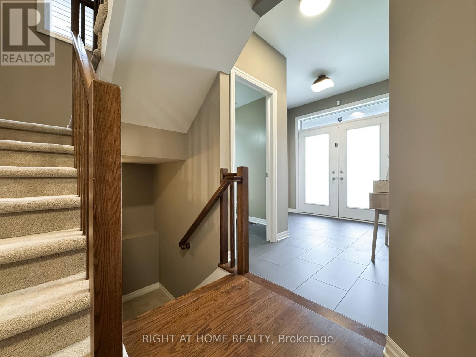 506 Peerless Street, Ottawa, Ontario  K2J 5P9 - Photo 2 - X12360049