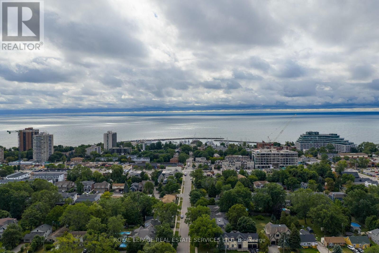 2339 Hixon Street, Oakville, Ontario  L6L 1T7 - Photo 47 - W12359921