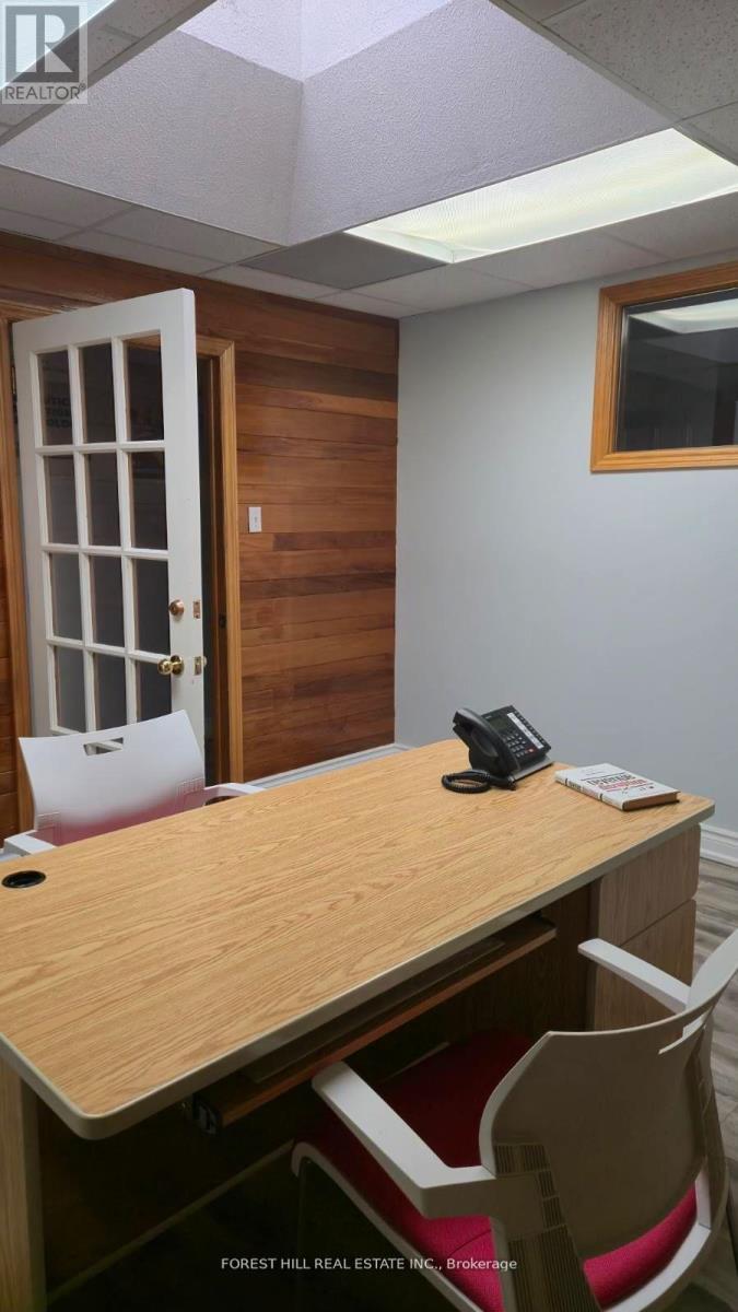 2nd Floor - 44 Queen Street E, Brampton, Ontario  L6V 1A2 - Photo 19 - W12359958