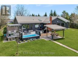135 Hiscock Shores Road, Prince Edward County (Ameliasburg Ward), Ca