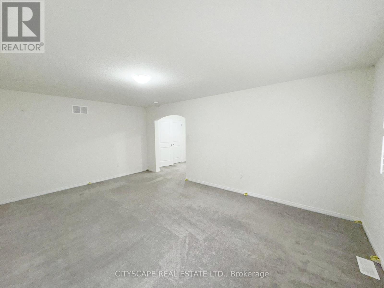8659 Chickory Trail, Niagara Falls, Ontario  L2H 3S5 - Photo 21 - X12359956