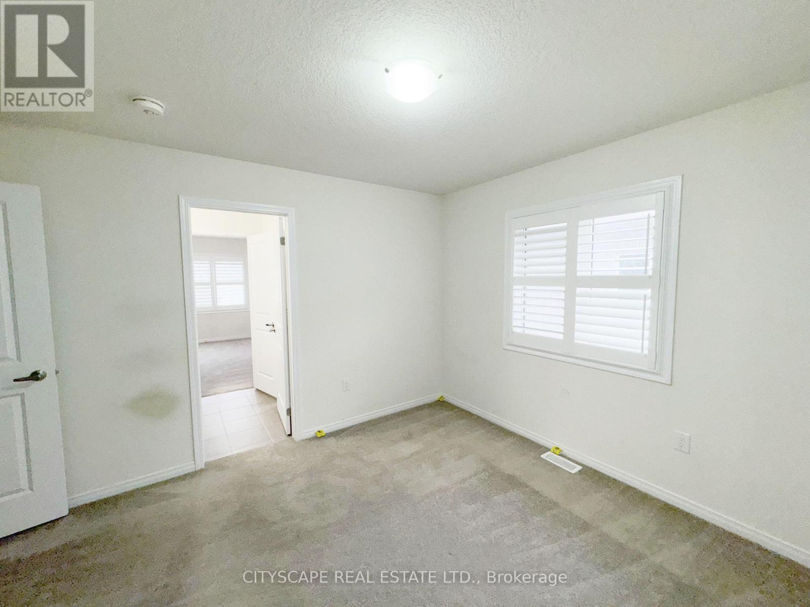 8659 Chickory Trail, Niagara Falls, Ontario  L2H 3S5 - Photo 38 - X12359956
