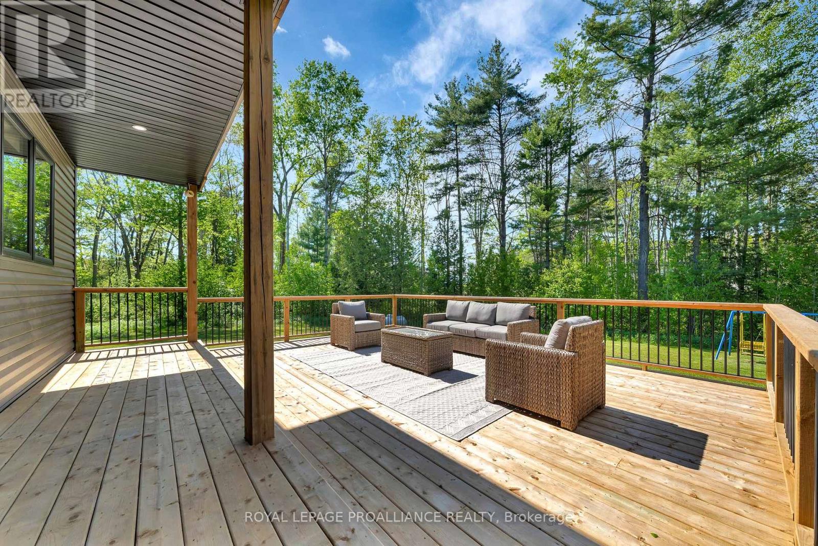 21514 Loyalist Parkway, Prince Edward County, Ontario  K0K 1L0 - Photo 43 - X12360034