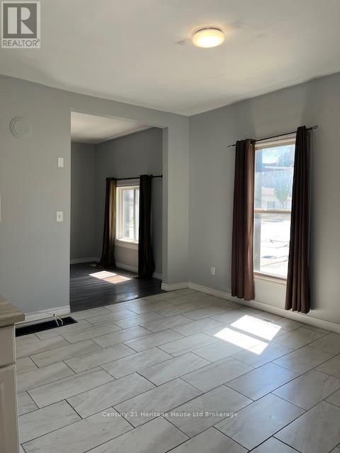 74 Wilson Street, Woodstock, Ontario  N4S 3N5 - Photo 28 - X12360036