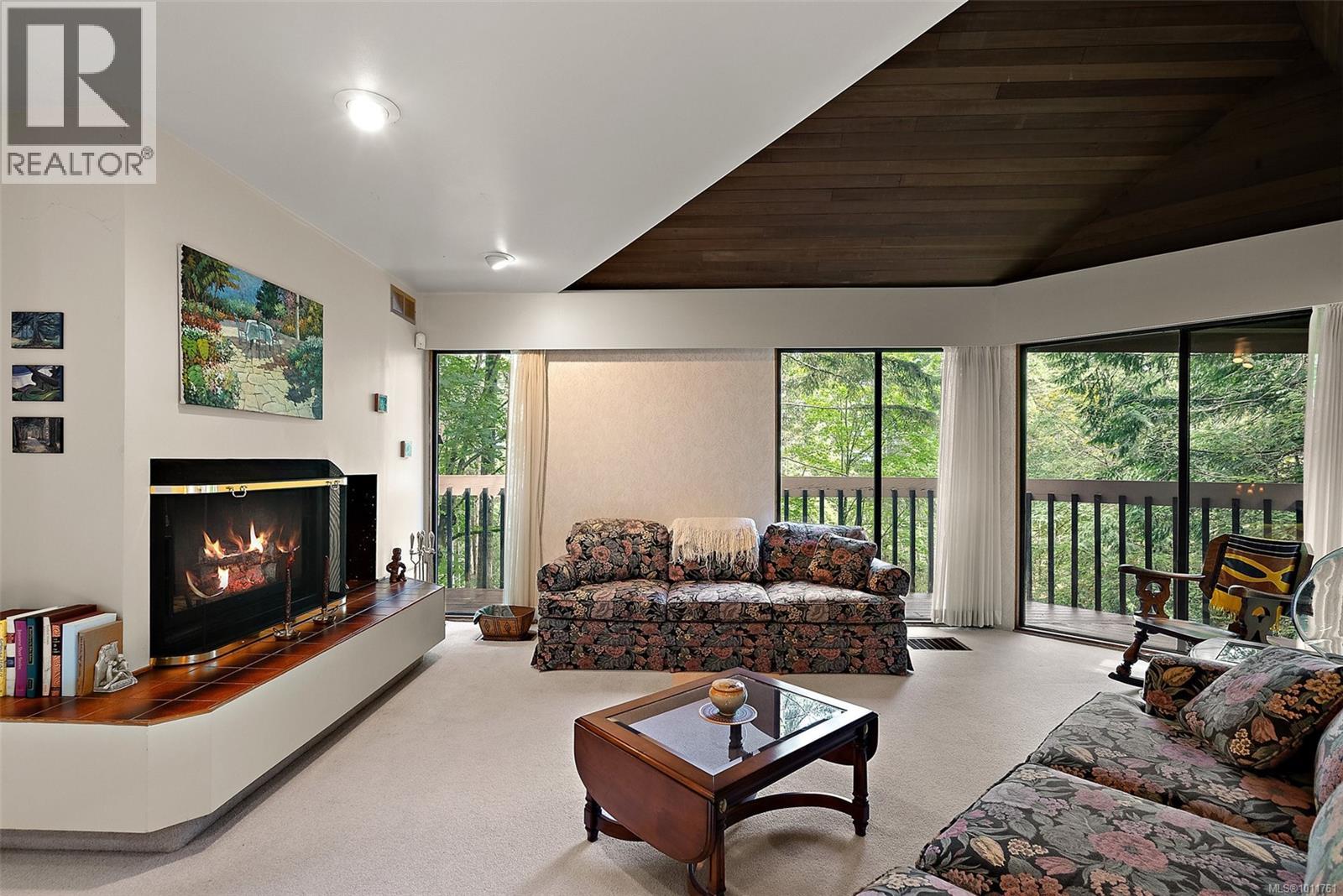 Property at 1465 Lands End Rd image 2