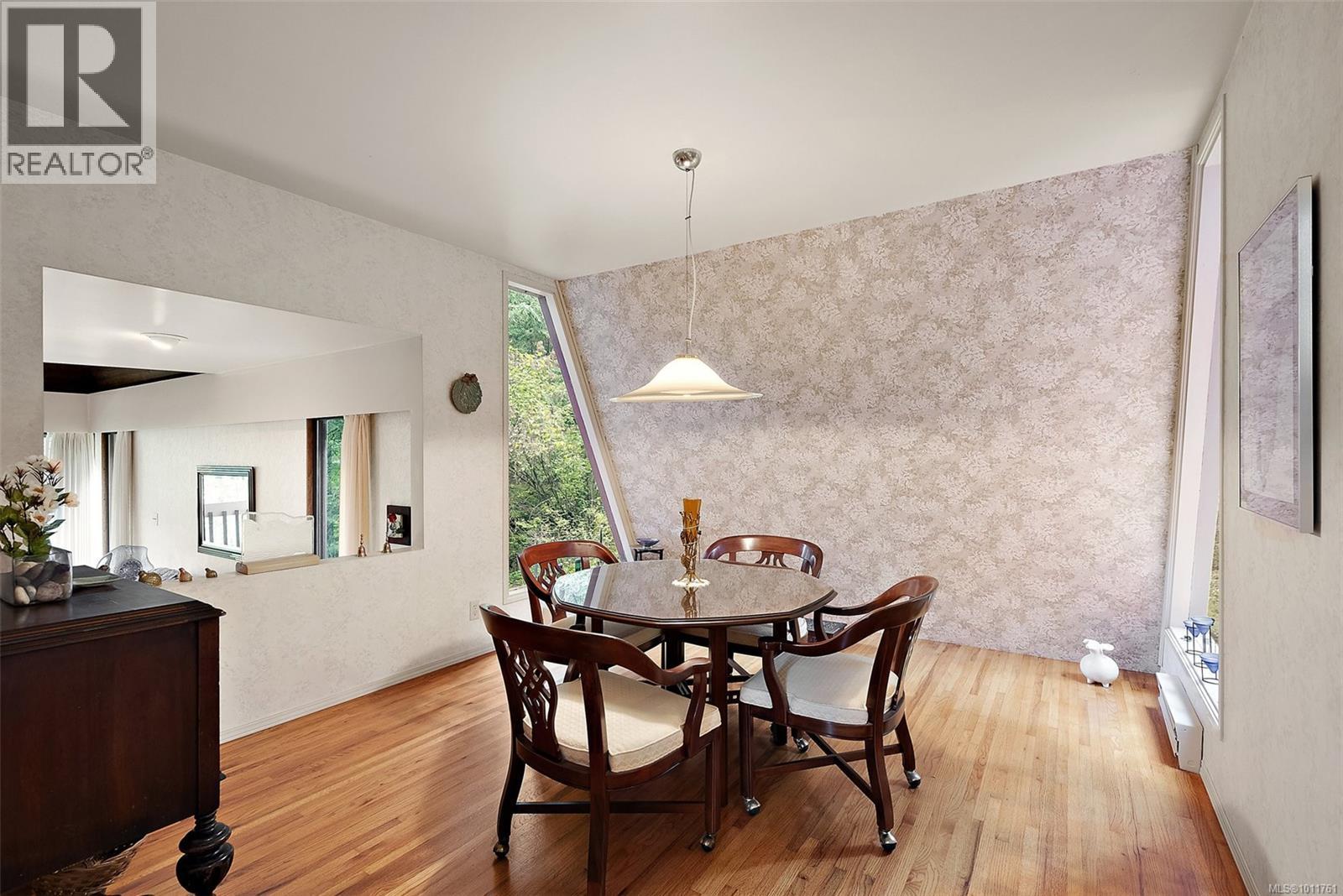 Property at 1465 Lands End Rd image 5