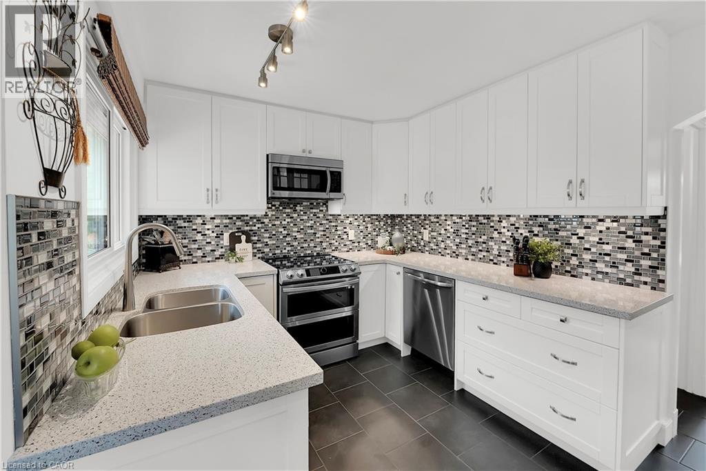 5503 Greenlane Road, Beamsville, Ontario  L3J 1M9 - Photo 8 - 40761880