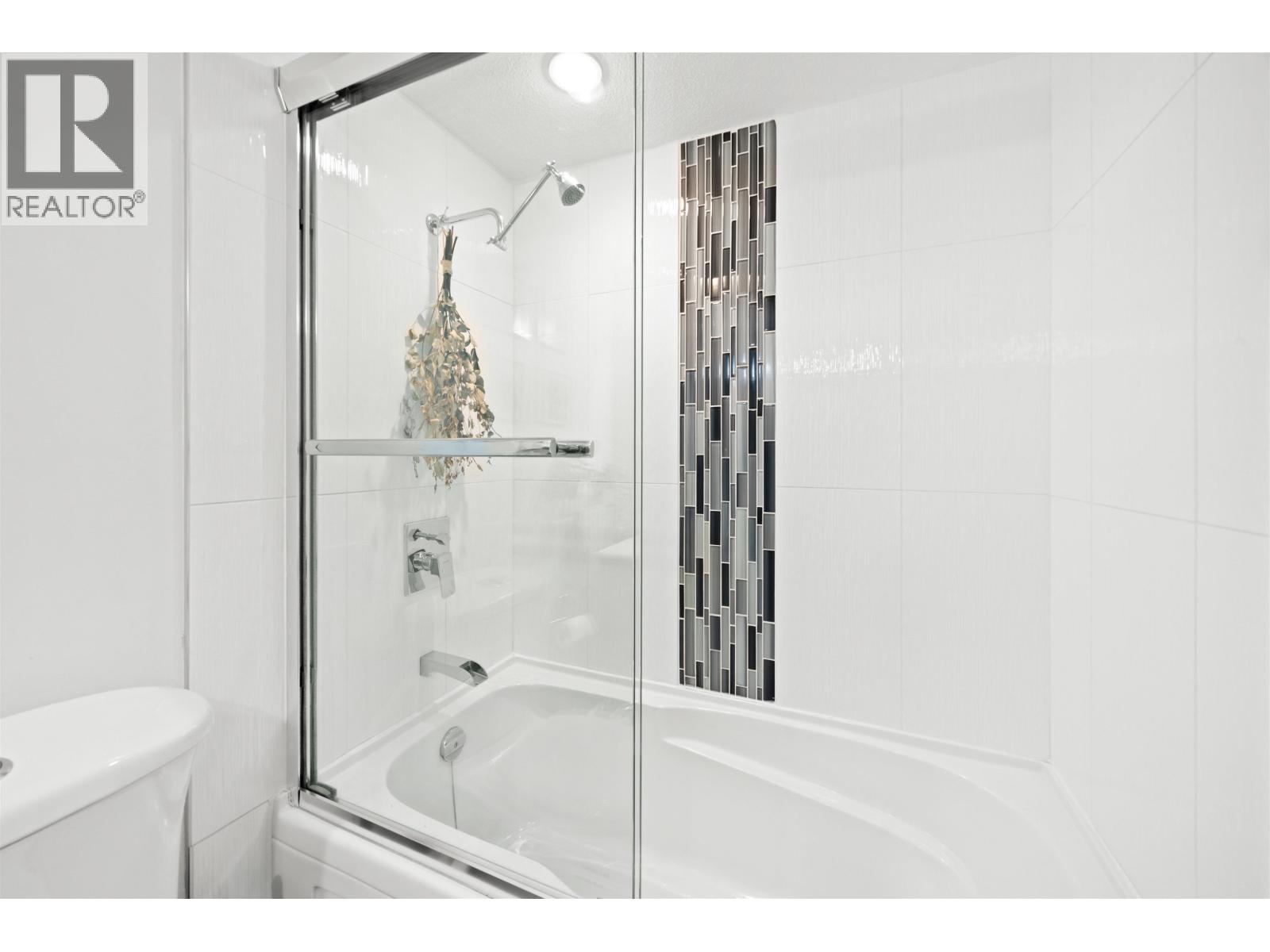402 428 Agnes Street, New Westminster, British Columbia  V3L 1G1 - Photo 7 - R3039581