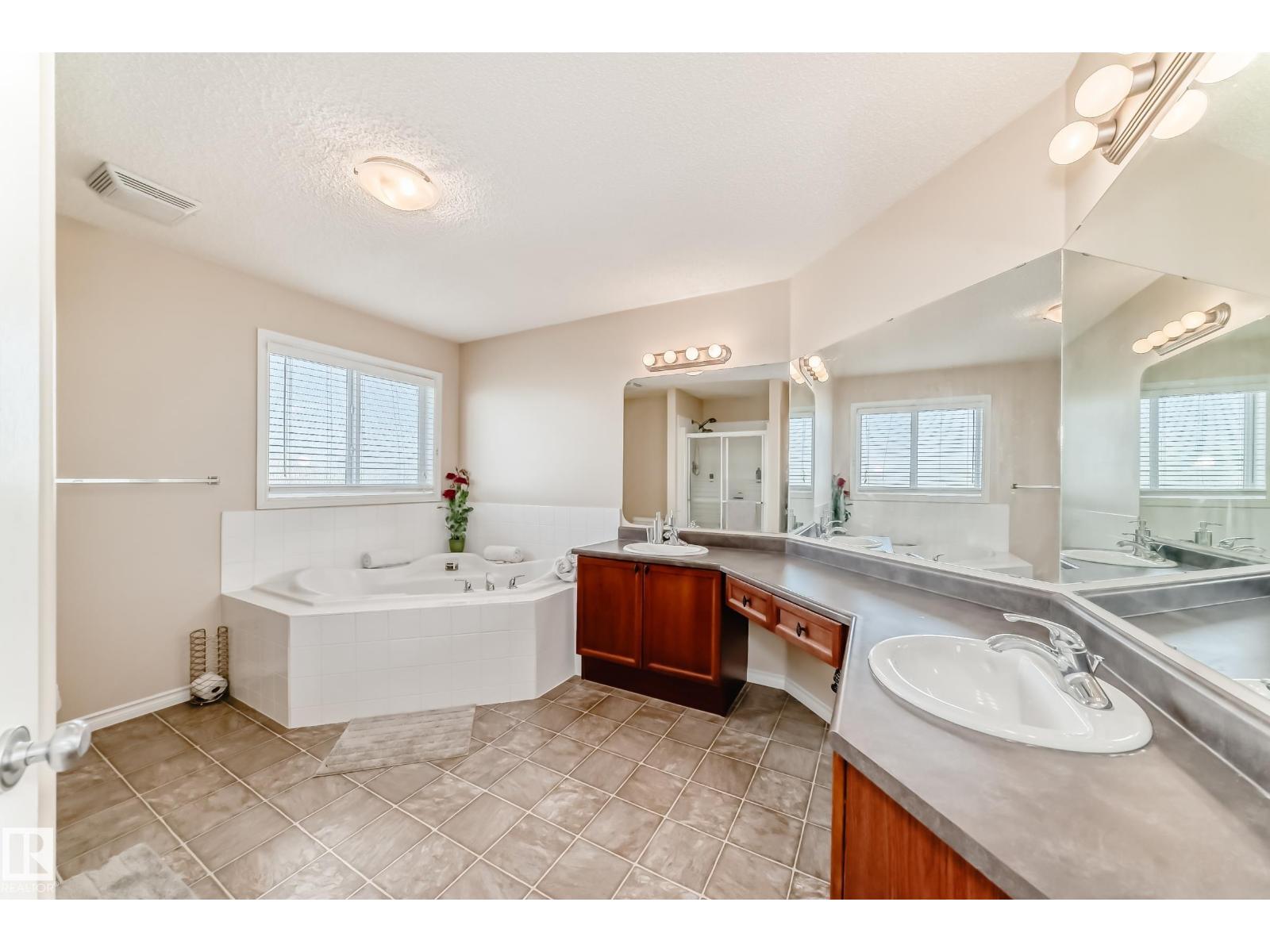 30 Douglas Cr, Leduc, Alberta  T9E 8P4 - Photo 31 - E4454334