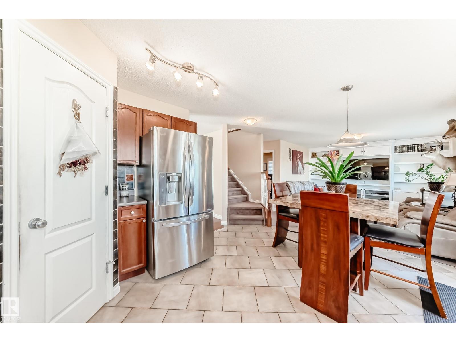 30 Douglas Cr, Leduc, Alberta  T9E 8P4 - Photo 6 - E4454334