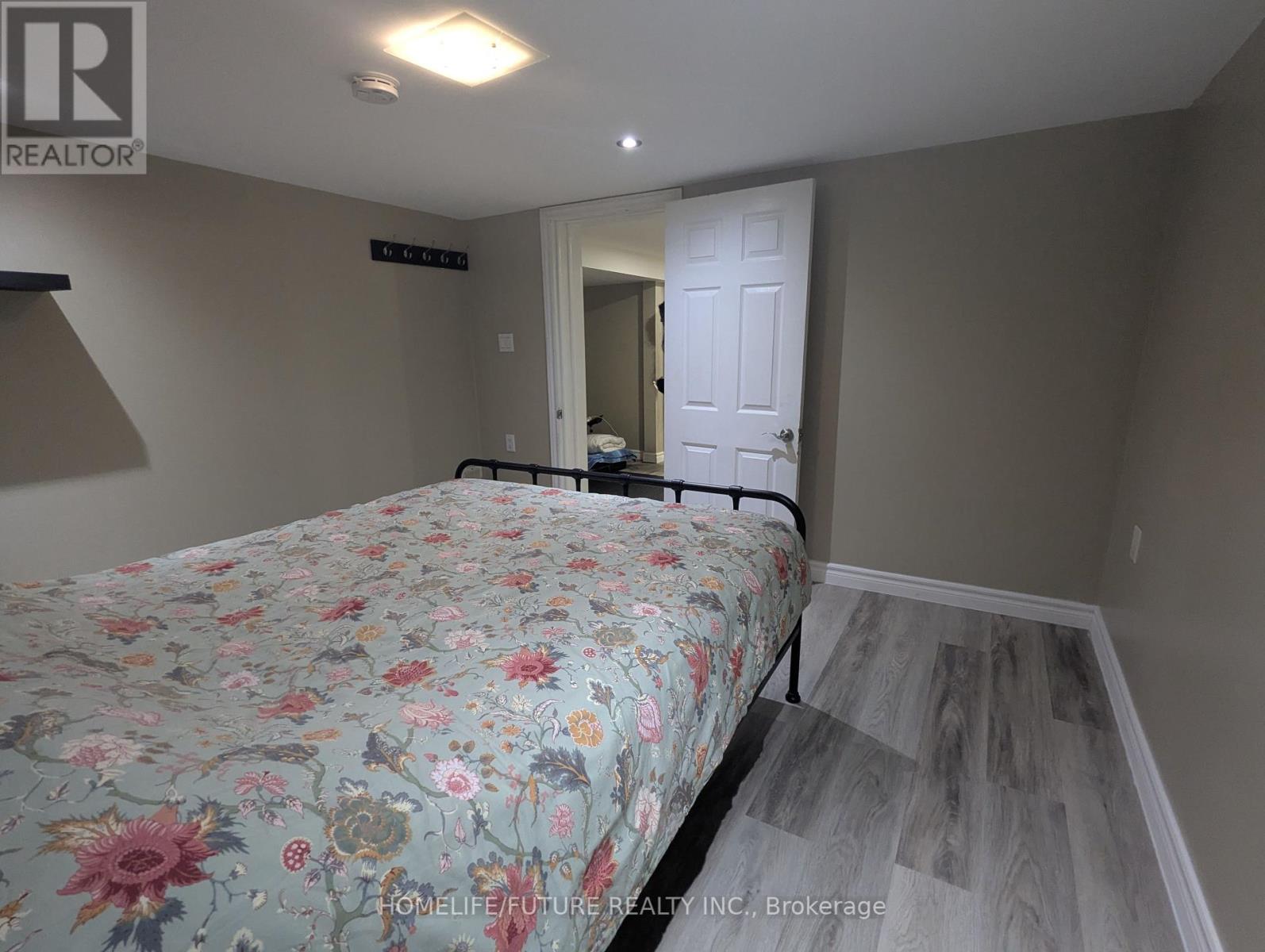 14 Lawndale Road, Toronto, Ontario  M1M 3R6 - Photo 4 - E12360077