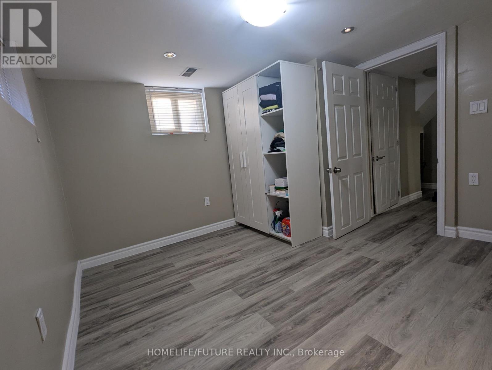 14 Lawndale Road, Toronto, Ontario  M1M 3R6 - Photo 5 - E12360077