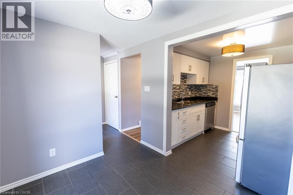 210 Glamis Road Unit# 43, Cambridge, Ontario  N1R 6L3 - Photo 7 - 40761953