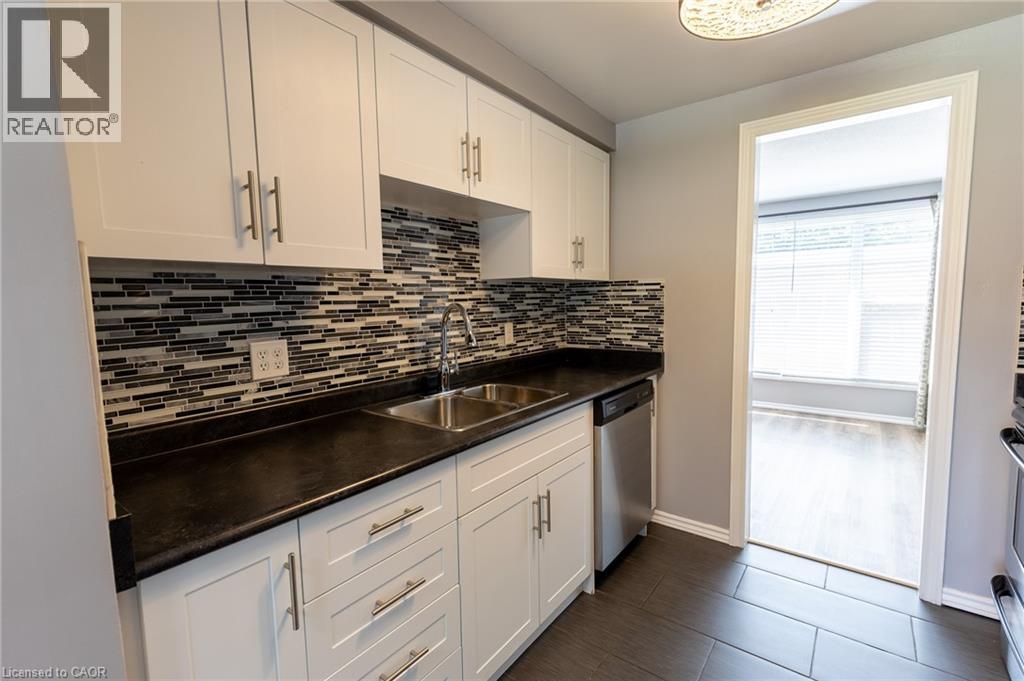 210 Glamis Road Unit# 43, Cambridge, Ontario  N1R 6L3 - Photo 8 - 40761953