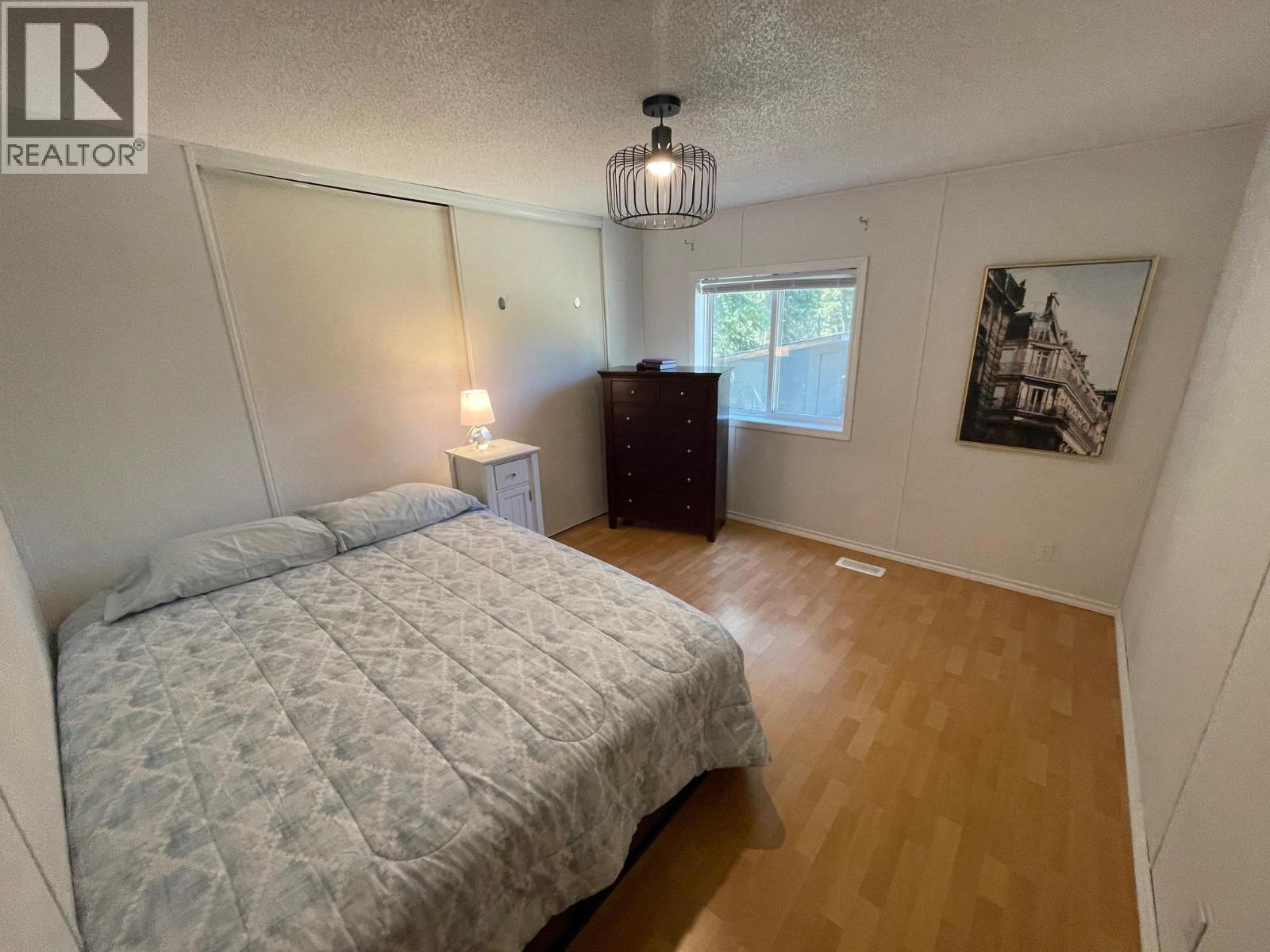2021 Fife Road, Christina Lake, British Columbia  V0H 1E3 - Photo 21 - 10360289
