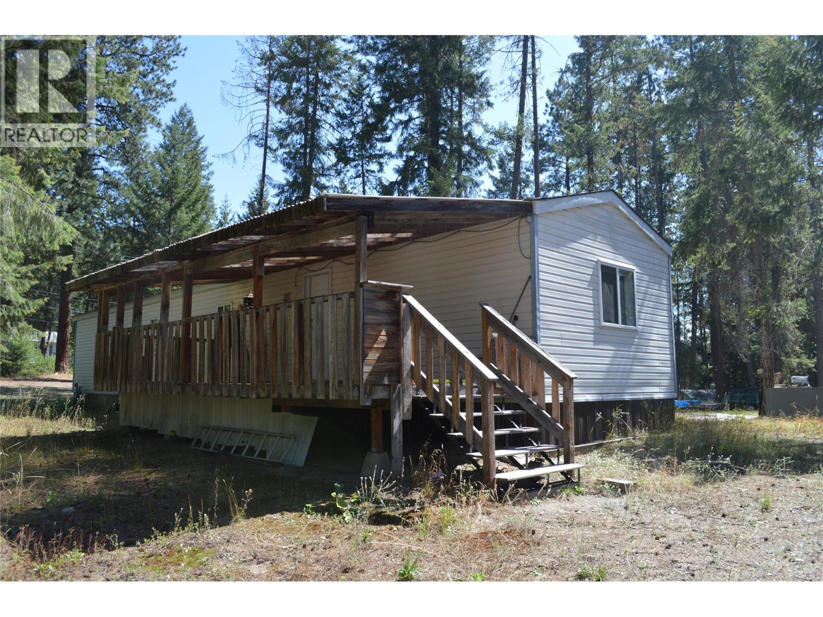 2021 Fife Road, Christina Lake, British Columbia  V0H 1E3 - Photo 34 - 10360289