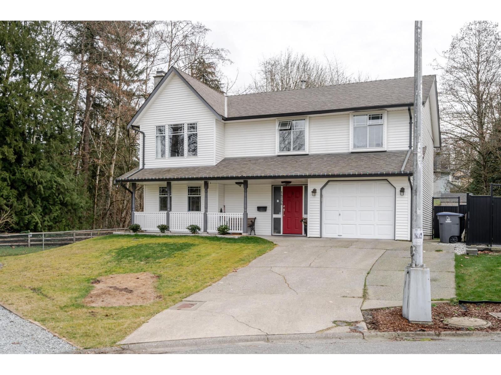 Property at 14756 WELLINGTON DRIVE image 3