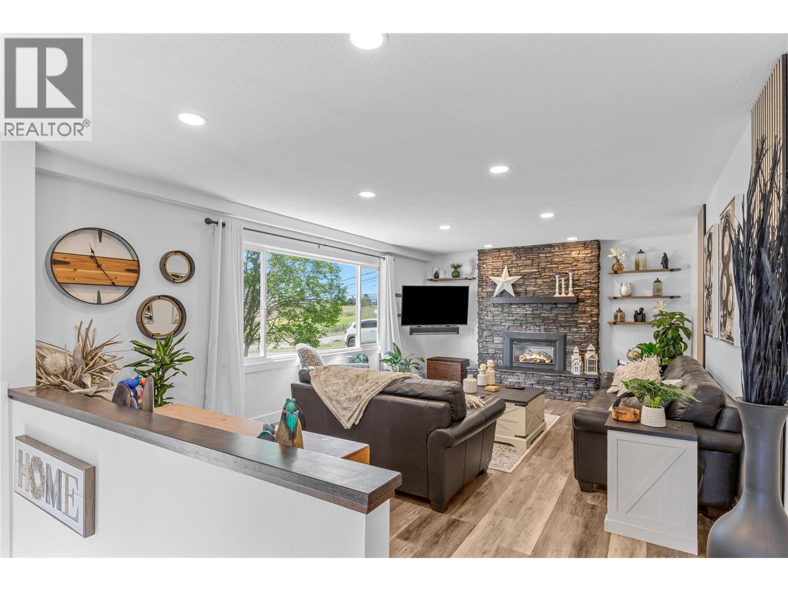 6149 Bella Vista Road, Vernon, British Columbia  V1H 1B4 - Photo 29 - 10360383