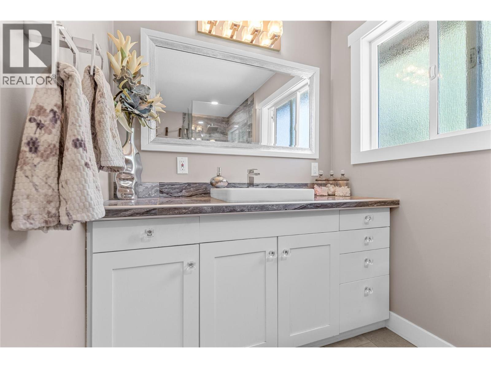 6149 Bella Vista Road, Vernon, British Columbia  V1H 1B4 - Photo 43 - 10360383