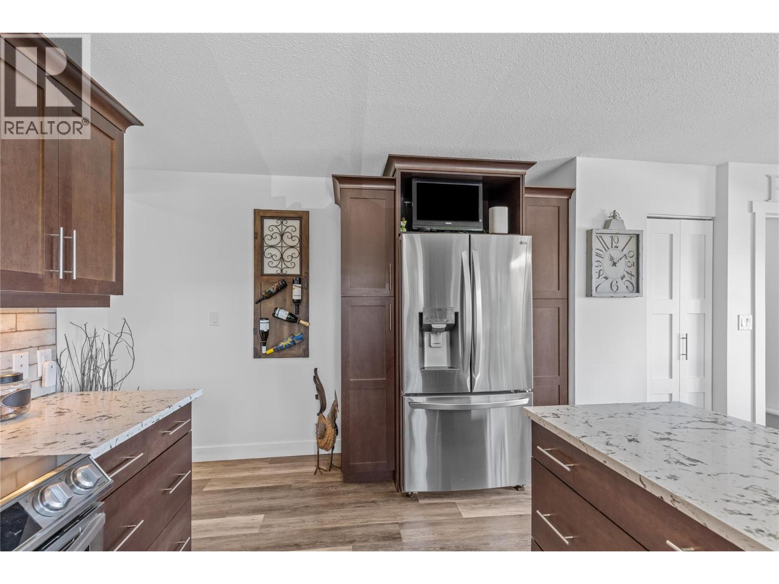 6149 Bella Vista Road, Vernon, British Columbia  V1H 1B4 - Photo 10 - 10360383