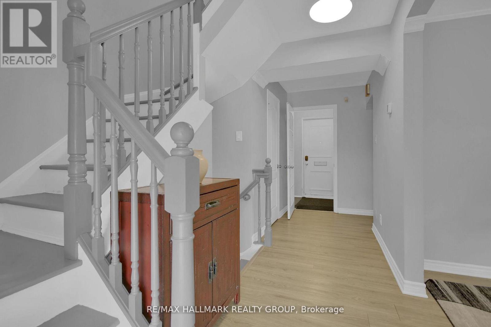 1 - 1821 Walkley Road, Ottawa, Ontario  K1H 6X9 - Photo 5 - X12360102