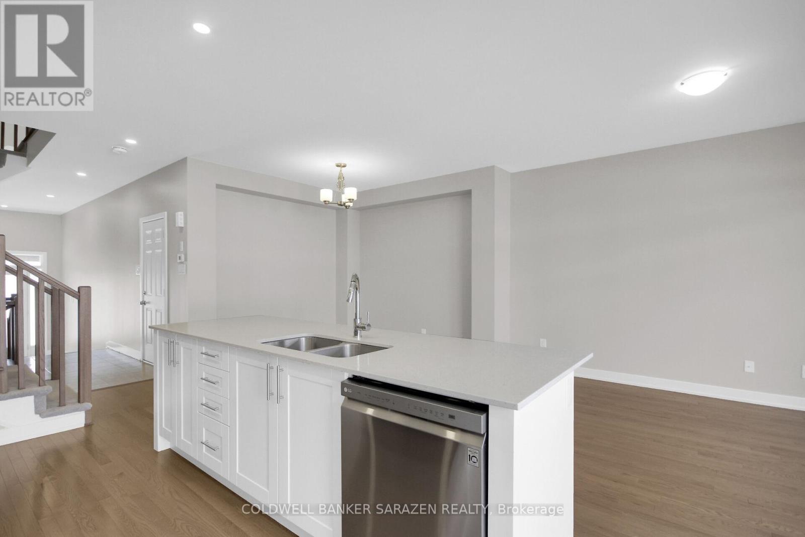 2029 Allegrini Terrace, Ottawa, Ontario  K2S 1B6 - Photo 27 - X12360128