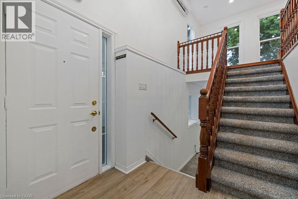 2015 Leighland Road Unit# 2, Burlington, Ontario  L7R 3S9 - Photo 5 - 40762726