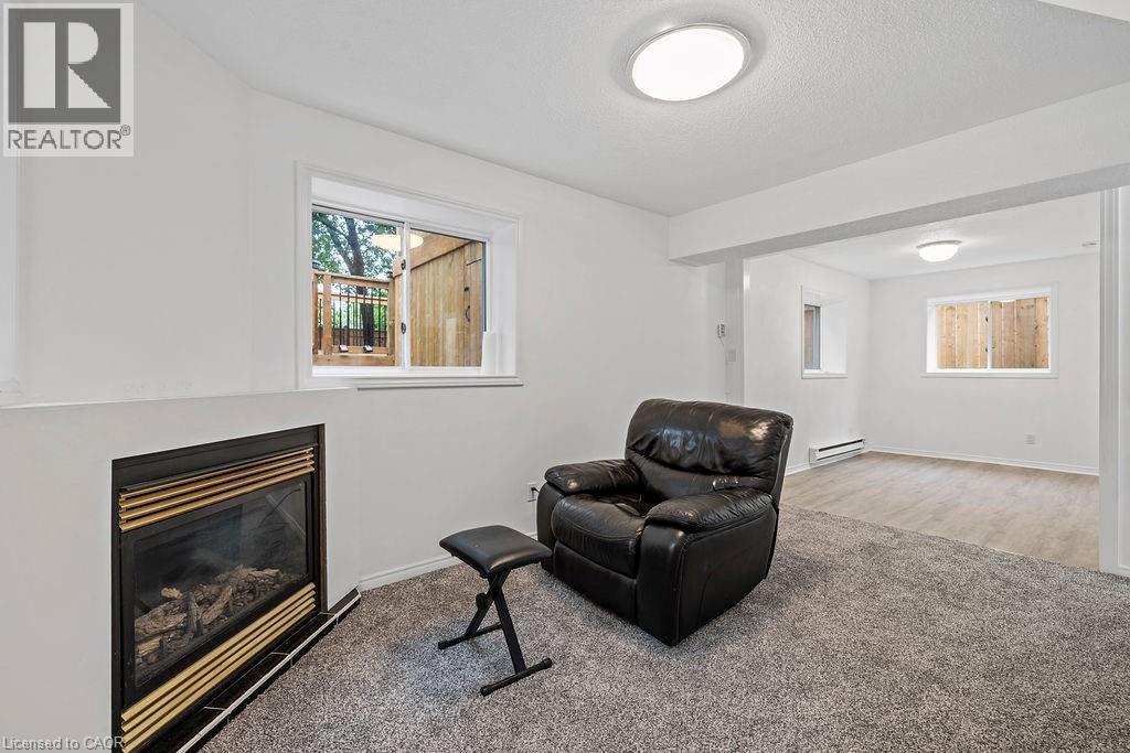 2015 Leighland Road Unit# 2, Burlington, Ontario  L7R 3S9 - Photo 6 - 40762726
