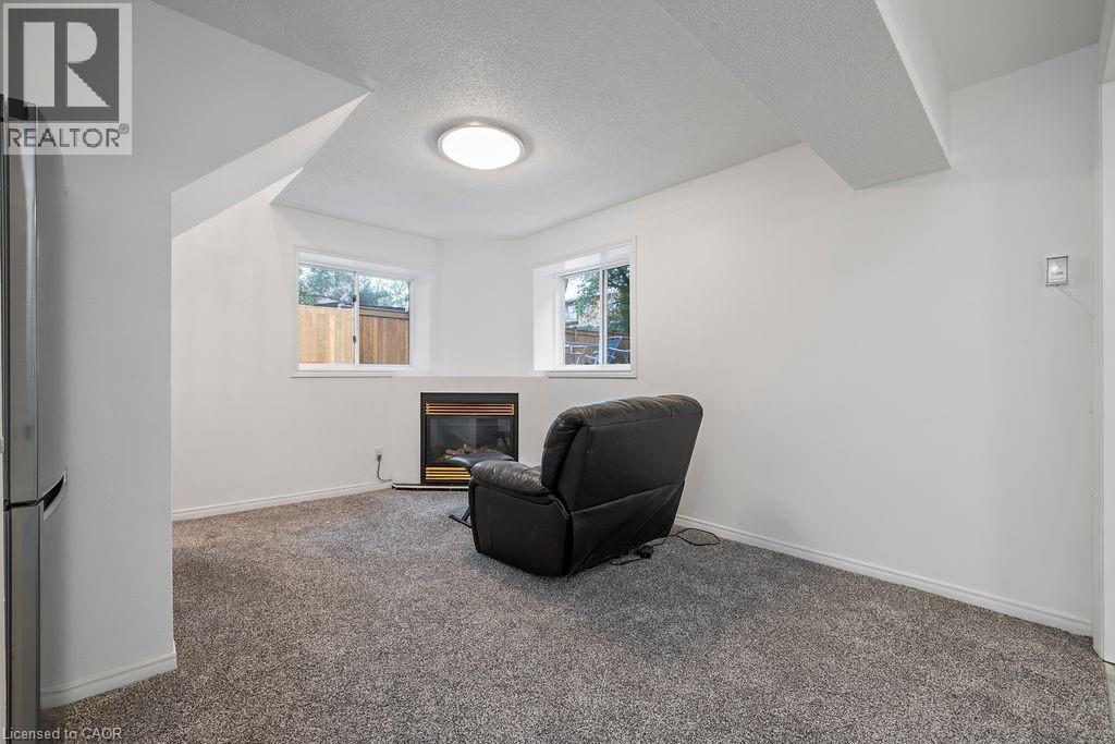 2015 Leighland Road Unit# 2, Burlington, Ontario  L7R 3S9 - Photo 7 - 40762726