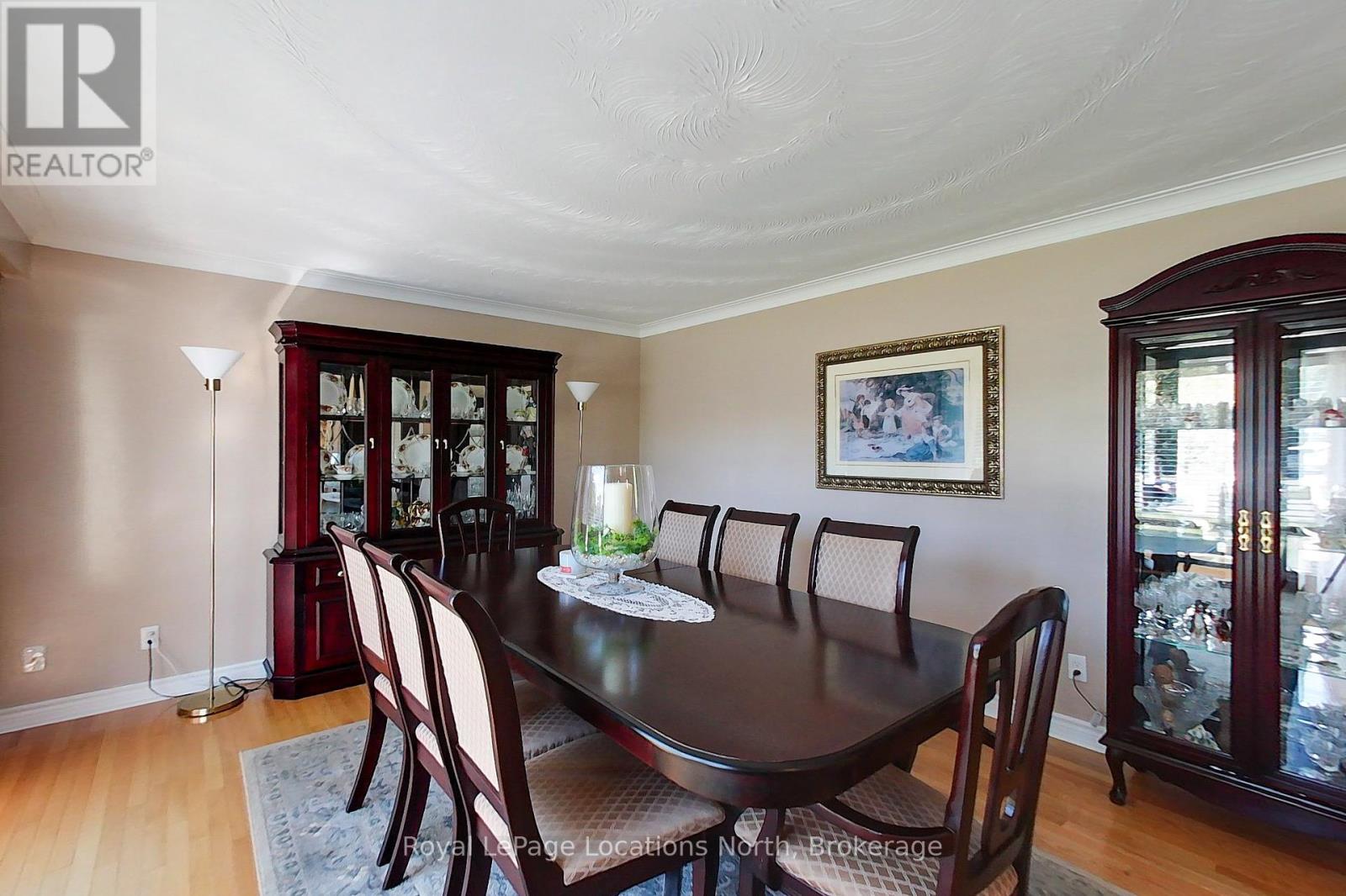 51 Union Street, Meaford, Ontario  N4L 1E6 - Photo 12 - X12360091