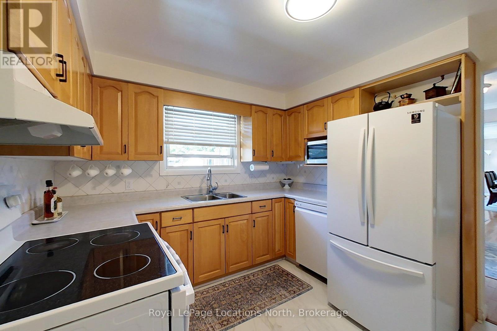 51 Union Street, Meaford, Ontario  N4L 1E6 - Photo 17 - X12360091
