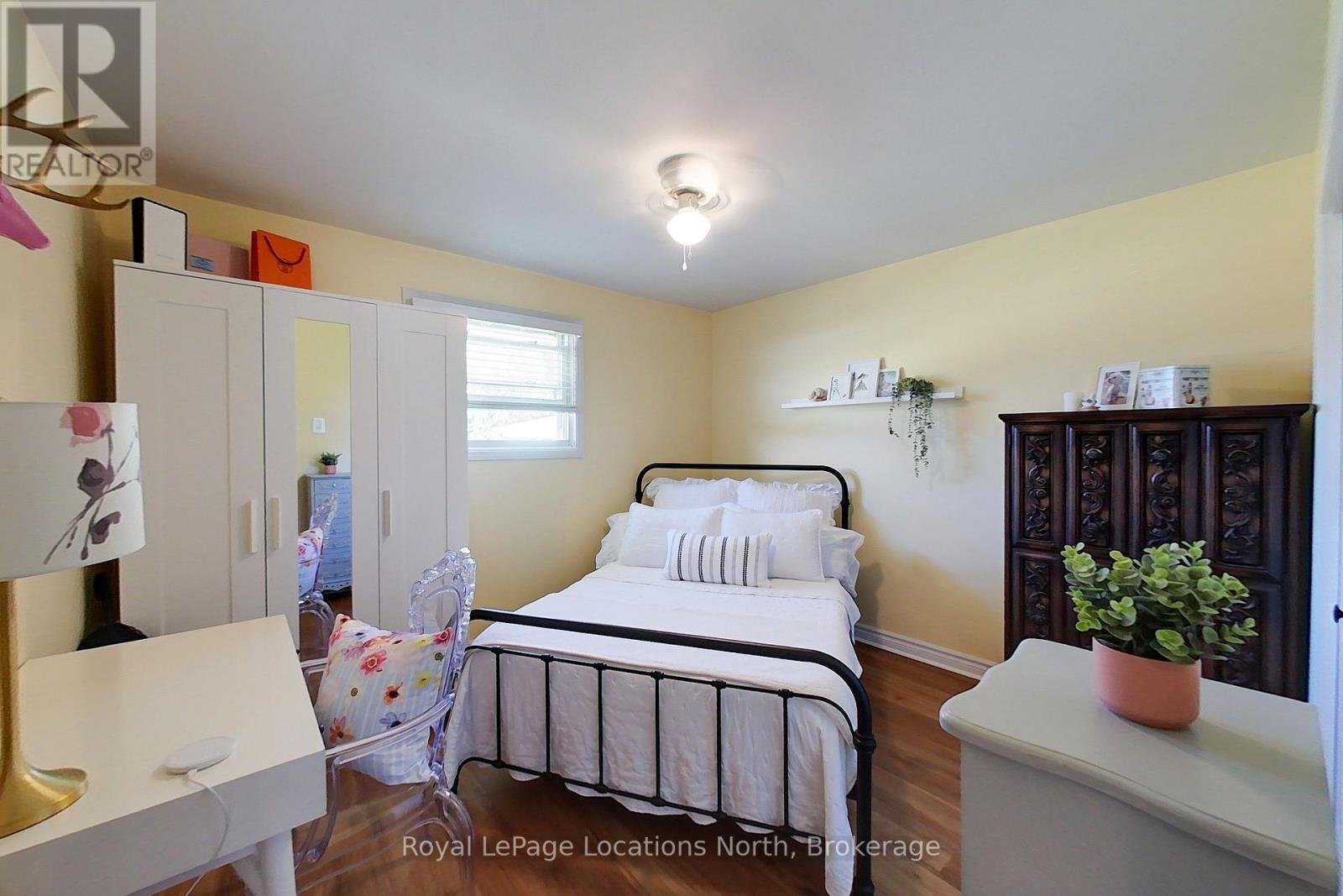 51 Union Street, Meaford, Ontario  N4L 1E6 - Photo 18 - X12360091