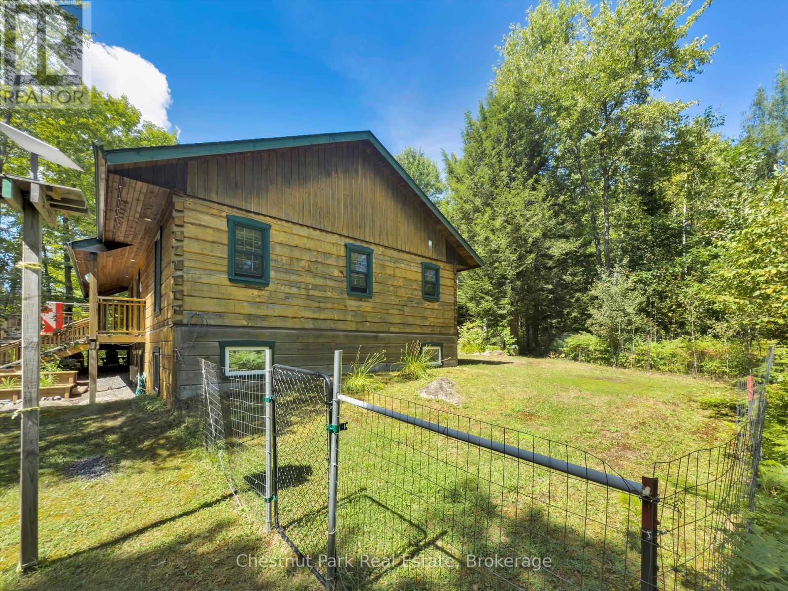 1300 Dickie Lake Road W, Lake Of Bays, Ontario  P0B 1A0 - Photo 37 - X12360094