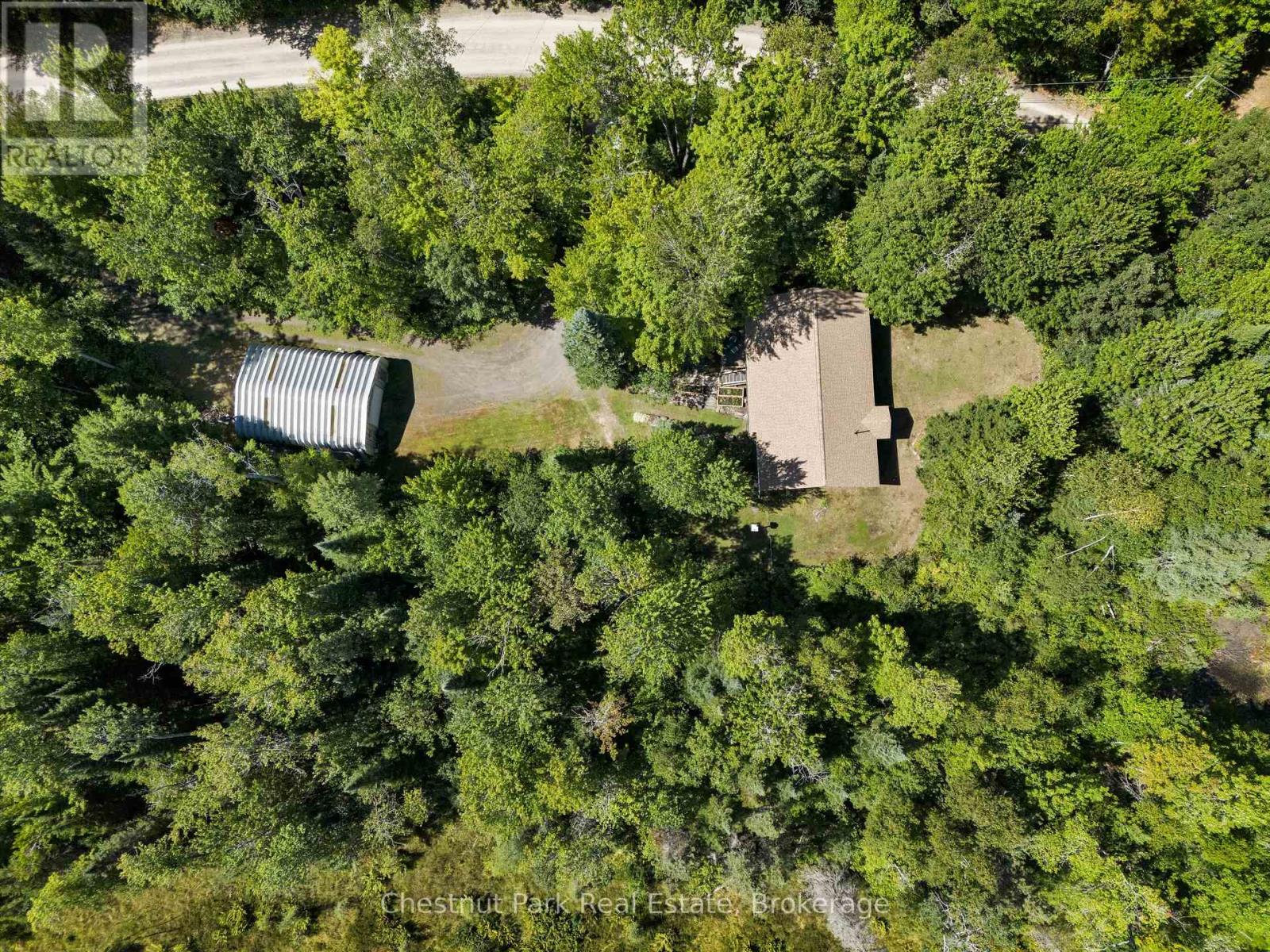 1300 Dickie Lake Road W, Lake Of Bays, Ontario  P0B 1A0 - Photo 49 - X12360094