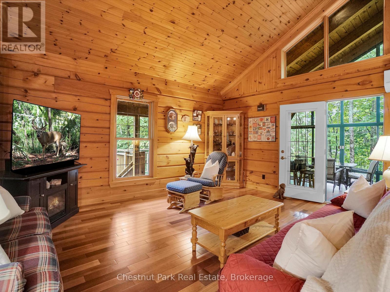 1300 Dickie Lake Road W, Lake Of Bays, Ontario  P0B 1A0 - Photo 5 - X12360094