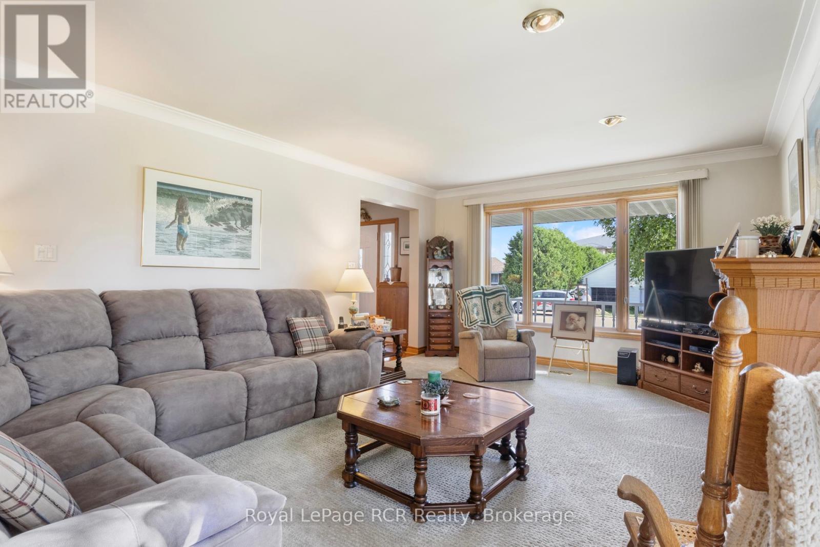 201 Church Street N, Wellington North, Ontario  N0G 2L0 - Photo 11 - X12360106