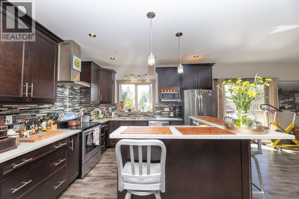 6391 Oracle Road, Sechelt, British Columbia  V7Z 0R8 - Photo 17 - R3039779