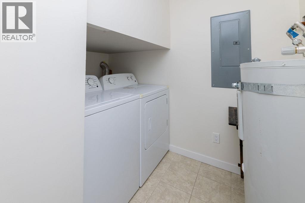 6391 Oracle Road, Sechelt, British Columbia  V7Z 0R8 - Photo 36 - R3039779