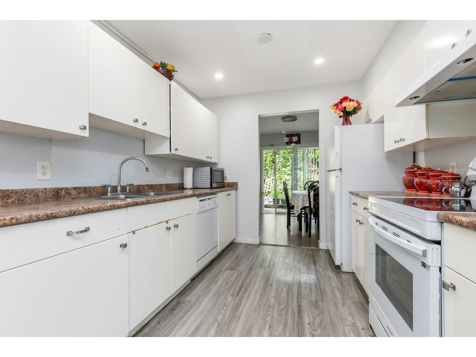 18 36060 Old Yale Road, Abbotsford, British Columbia  V3G 2E9 - Photo 5 - R3039771