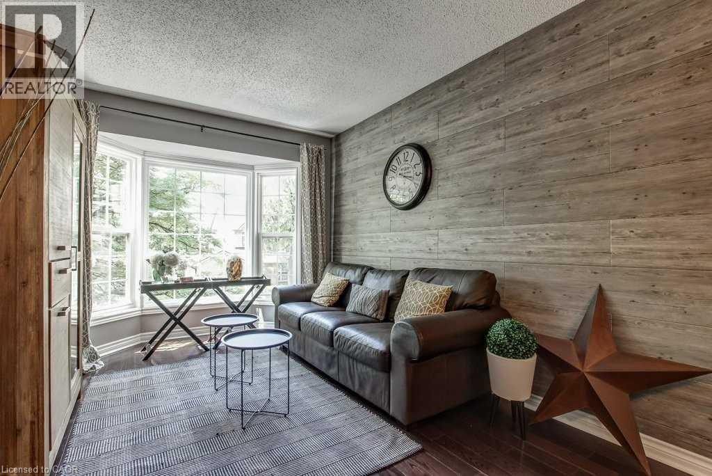 2272 Mowat Avenue Unit# 68, Oakville, Ontario  L6H 5L8 - Photo 3 - 40762456