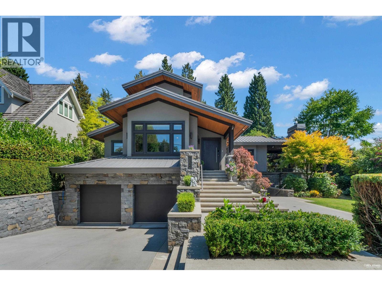 866 20th Street, West Vancouver, British Columbia  V7V 3Y8 - Photo 3 - R3039772