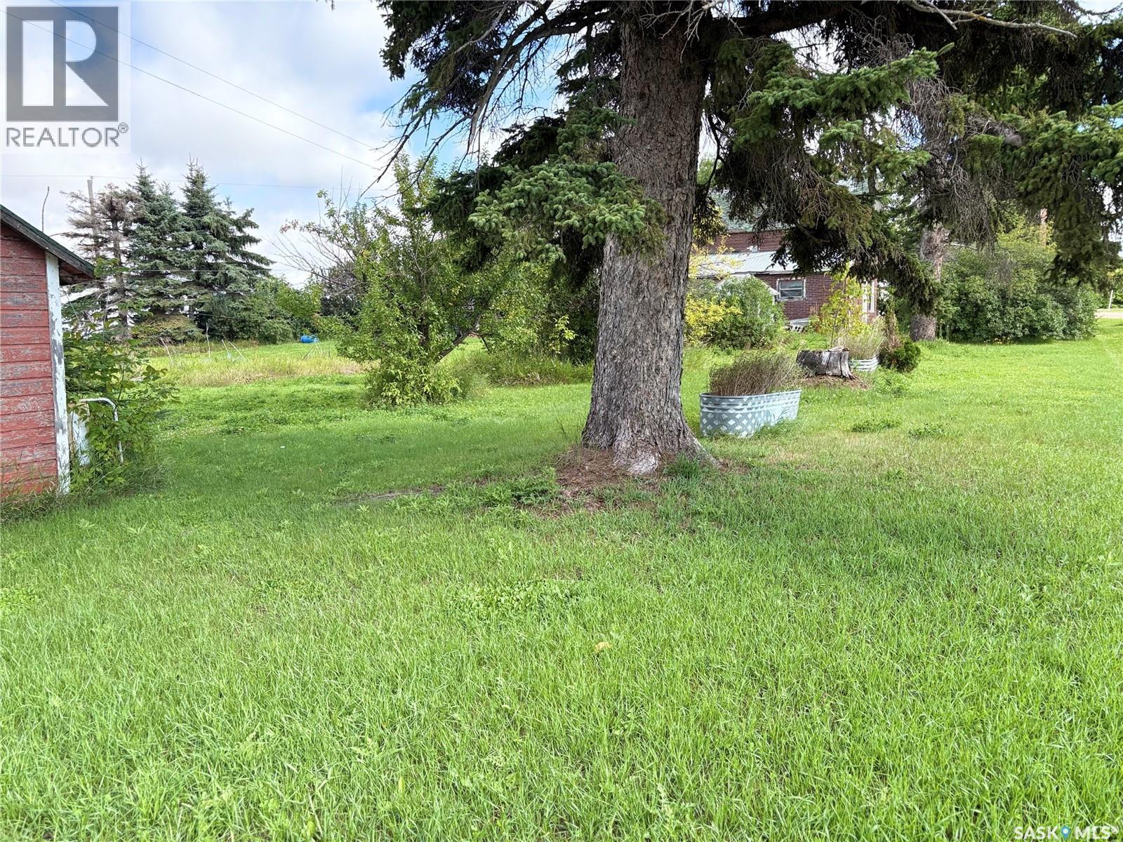 190 West Street, Togo, Saskatchewan  S0A 4E0 - Photo 2 - SK016441