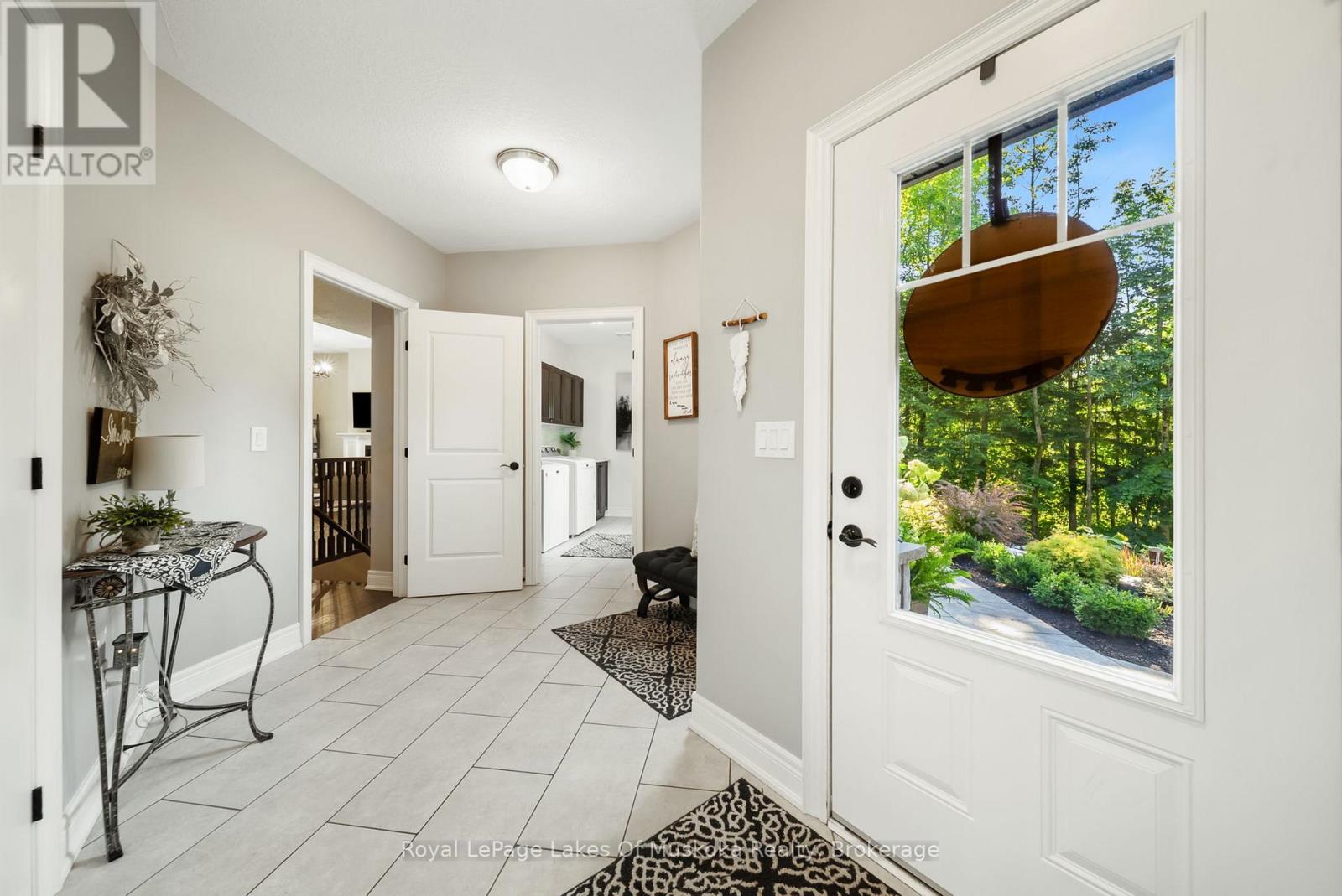 2269 Elana Drive, Severn, Ontario L3V 0C1 - Photo 22 - S12360082