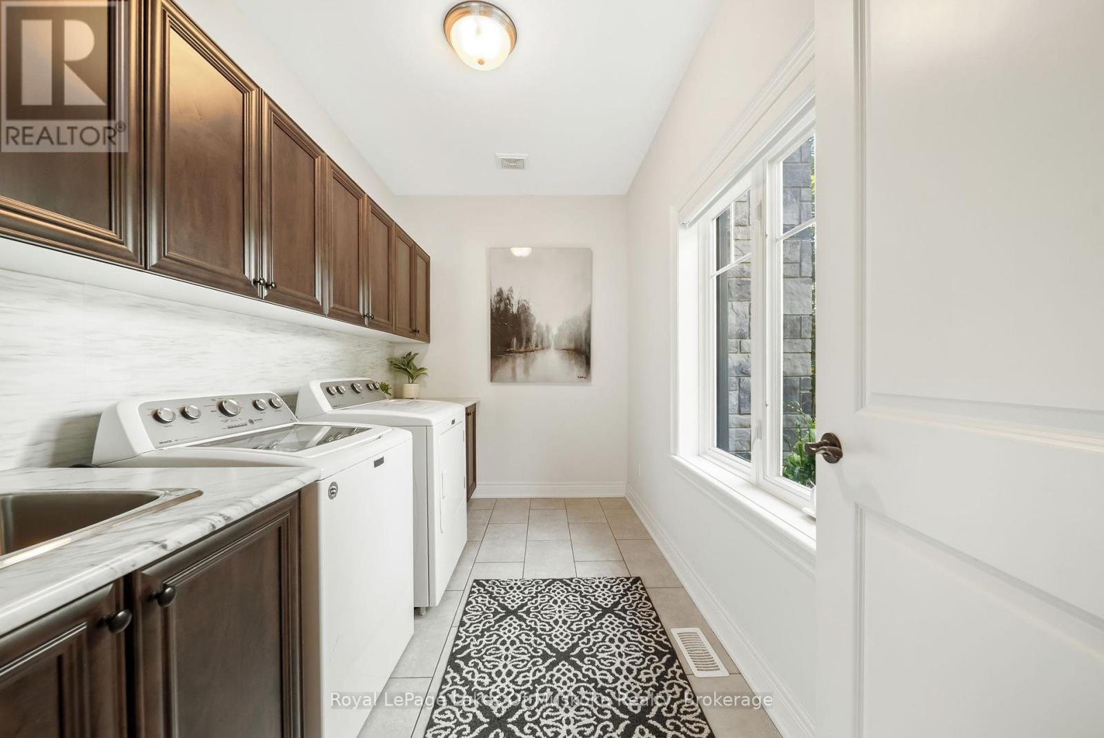 2269 Elana Drive, Severn, Ontario L3V 0C1 - Photo 23 - S12360082