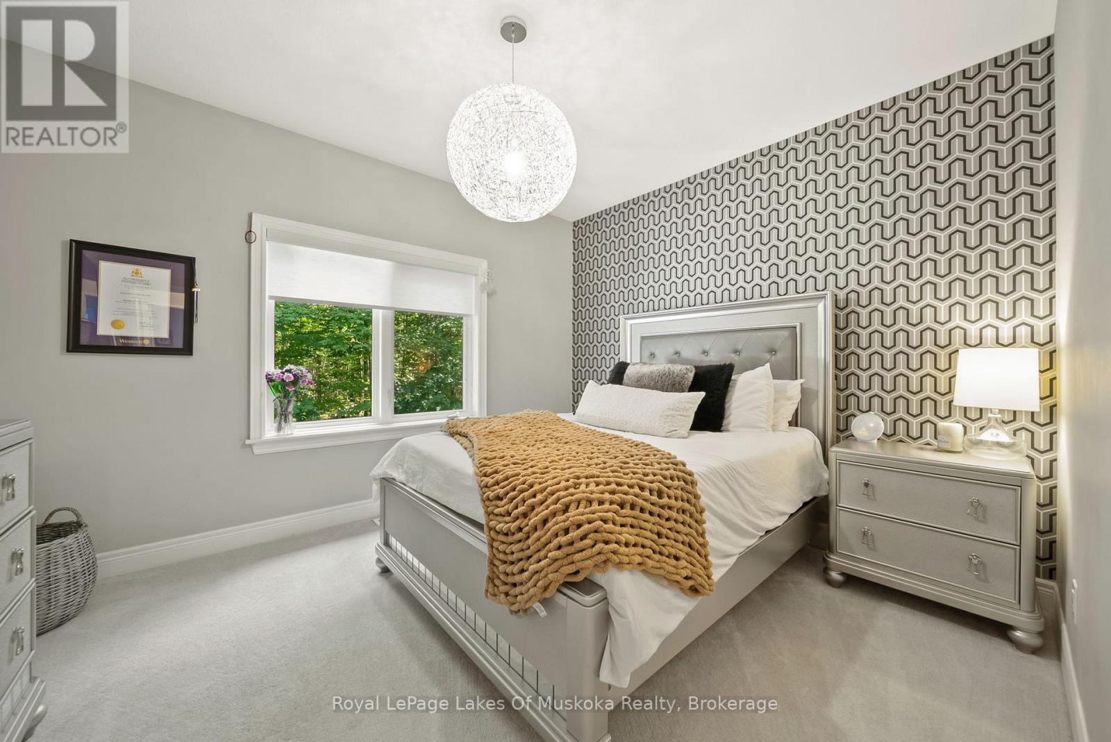 2269 Elana Drive, Severn, Ontario L3V 0C1 - Photo 31 - S12360082