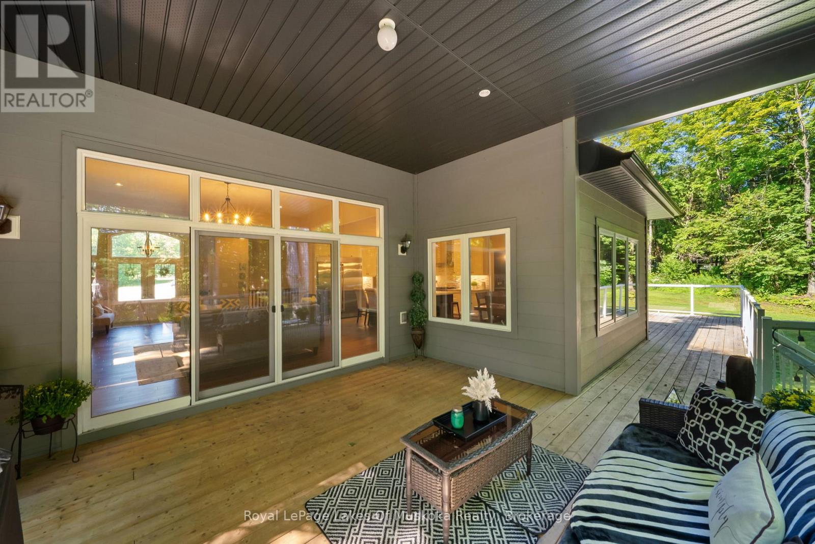 2269 Elana Drive, Severn, Ontario L3V 0C1 - Photo 37 - S12360082