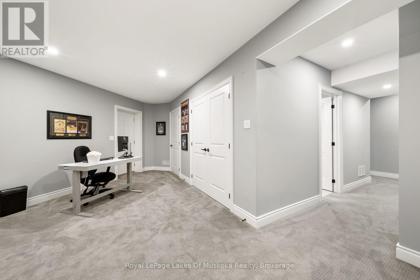 2269 Elana Drive, Severn, Ontario L3V 0C1 - Photo 33 - S12360082