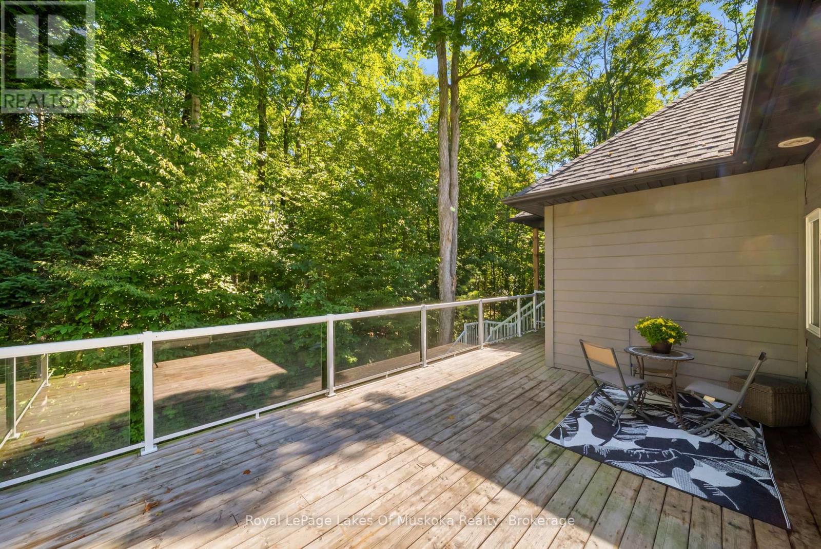 2269 Elana Drive, Severn, Ontario L3V 0C1 - Photo 39 - S12360082